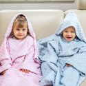Kocyk zimowy Błękitny minky gruby koc z rękawkami