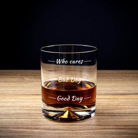 Etui na whisky i 2 szklanki Who cares prezent ślub