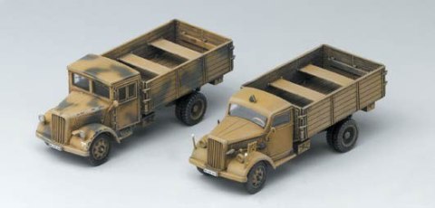 Model plastikowy German Cargo Truck (Early&Late) Academy