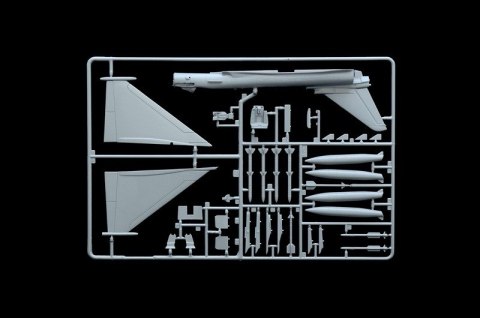EF-2000 Typhoon single seater Italeri