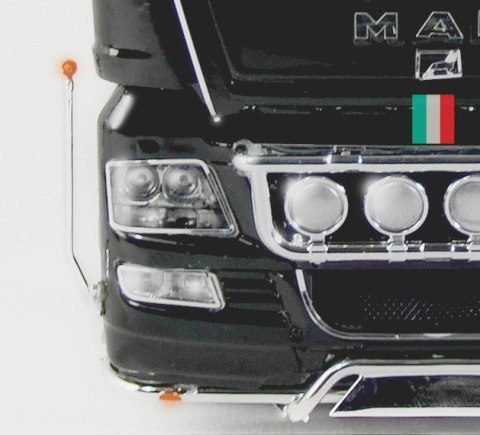 Man TGX XLX Italeri