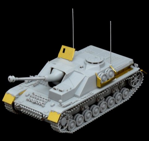 Sd.Kfz.167 Sturmgeschutz IV Italeri