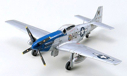 Model plastikowy P-51D Mustang North American Tamiya