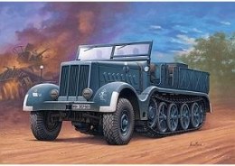 Model plastikowy Sd.Kfz. 9 Halftrack 'FAMO' 18t Revell