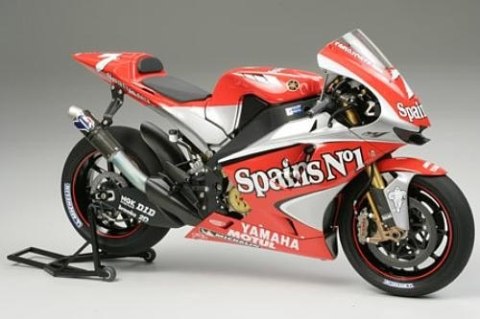 TAMIYA Yamaha YZR-M1 200 4 #7/#33 Tamiya