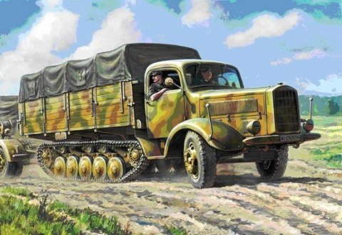 German Heavy Halftack L 4500R Zvezda