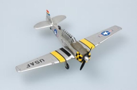Model plastikowy T-6G Texan Hobby Boss