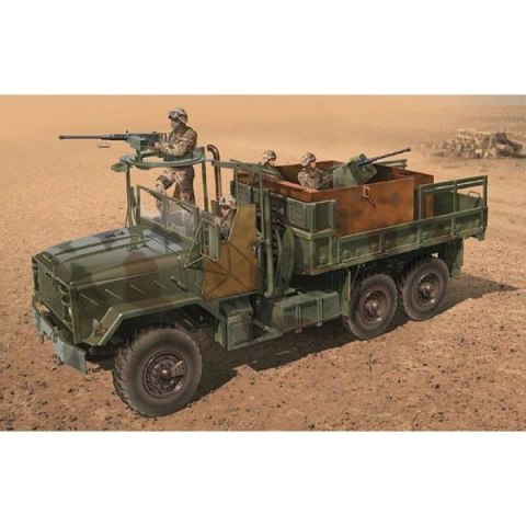 U.S. Armoured Gun Truck Italeri
