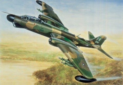 ITALERI B-57G Night Hawk Italeri
