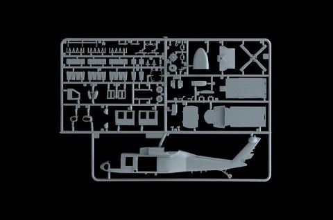 Model plastikowy UH-60/MH60 Black Hawk Night Raid Italeri