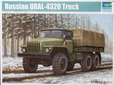 Russian URAL-4 320 Truck Trumpeter