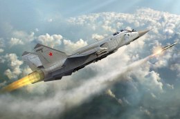 Model plastikowy Russian Mig-31 Foxhound Hobby Boss