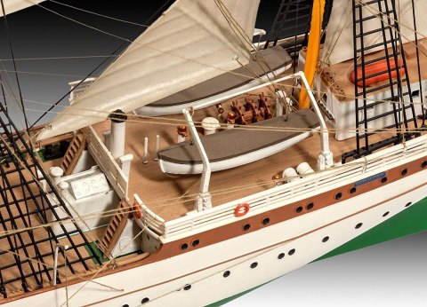 Gorch Fock Revell