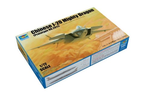 Chinese J-20 Mighty Dragon Trumpeter