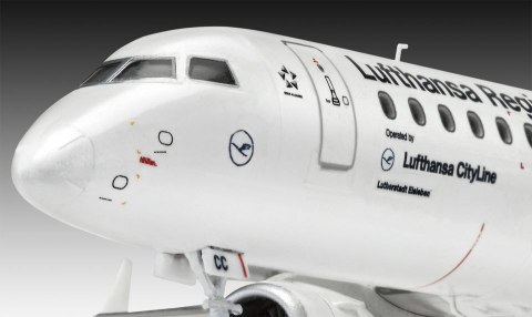 Embraer 190 Lufthansa Revell