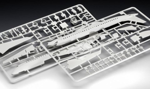Embraer 190 Lufthansa Revell