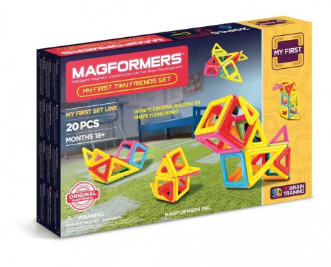 My first tiny friend set Magformers