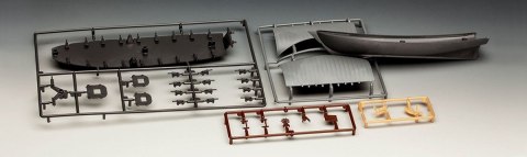 Model plastikowy Black Pearl 1/150 Revell