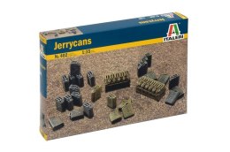 Jerry Cans Italeri