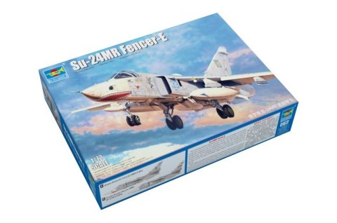 Model plastikowy Su-24MR Fencer-E Trumpeter