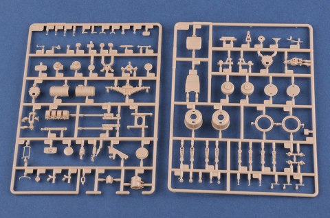 Model plastikowy BAZ-64022 z 5P85TE2 TEL S-400 Hobby Boss
