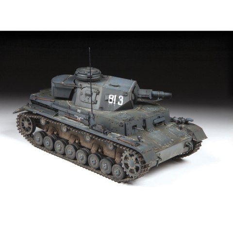 Panzer IV Ausf.E Sd.Kfz.161 niemiecki czołg średni WWII Zvezda