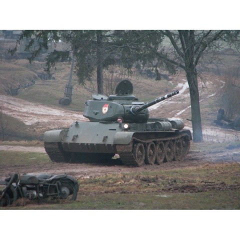 T-44 sowiecki czołg średni Zvezda