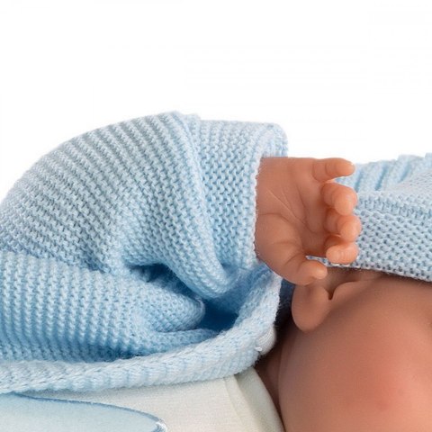 Lalka Bobas Mimo na niebieskim kocyku 42 cm Llorens