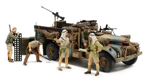 Model plastikowy Brytyjski pojazd dowodzenia LRDG w Afryce Północnej 1/35 + 7 figurek Tamiya