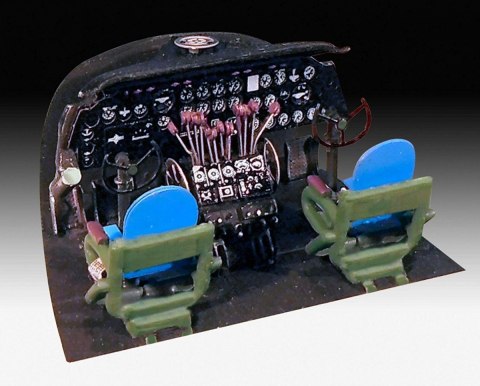 Model plastikowy C-54D Thunderbirds Edycja Platinum Revell