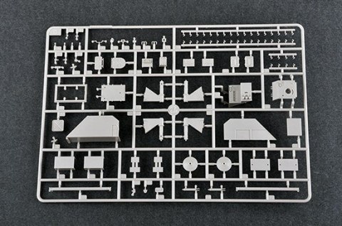 Model plastikowy Rosyjski system radarowy 30N6E Flaplid Trumpeter