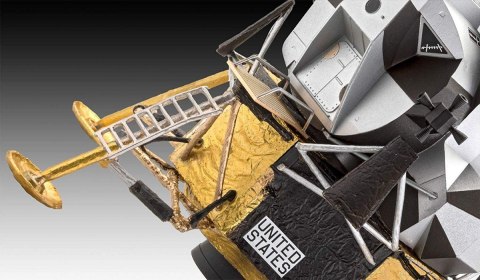 Model plastikowy Lunar Landing 1/48 Apollo 11 Lunar Module Eagle Revell