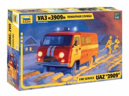 Model plastikowy UAZ 3909 Samochód strażacki Zvezda