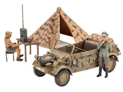 Model plastikowy niemiecki samochód sztabowy typ 82 Kubelwagen Revell