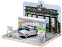 Model plastikowy 30th Anniversary Fall of the Berlin Wall Revell