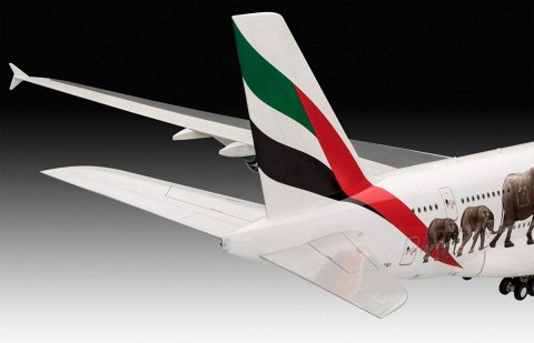 Model plastikowy Airbus A380-800 Emirates Wild Life Revell