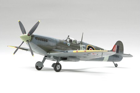 Model plastikowy Samolot Spitfire Mk.IXc 1/32 Tamiya