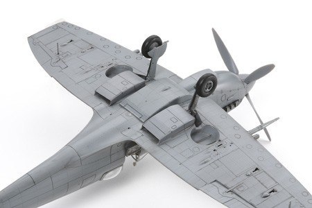 Model plastikowy Samolot Spitfire Mk.IXc 1/32 Tamiya