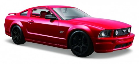 Ford Mustang GT 2006 1/24 Czerwony Maisto