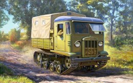 Model plastikowy STZ-5 radziecki ciągnik artyleryjski Zvezda