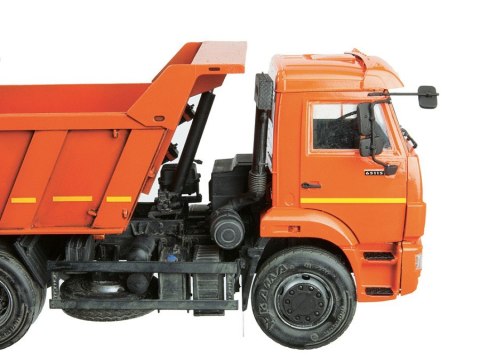 Model plastikowy Kamaz 65115 Wywrotka 1/35 Zvezda