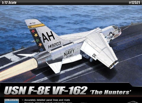 Model plastikowy F-8E VF-162 The Hunter 1/72 Academy