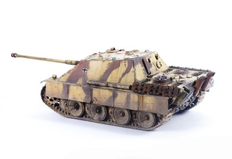 Model plastikowy Jagdpanther późna produkcja 1/72 Trumpeter