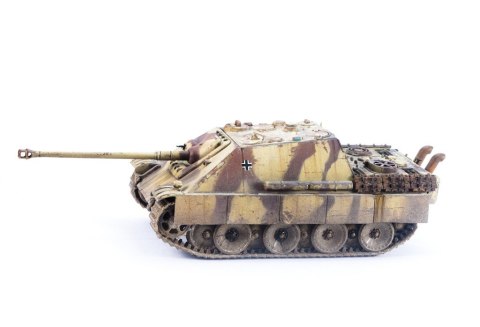 Model plastikowy Jagdpanther późna produkcja 1/72 Trumpeter