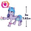 Zestaw figurek My Little Pony Izzy i przyjęcie w ogrodzie Hasbro