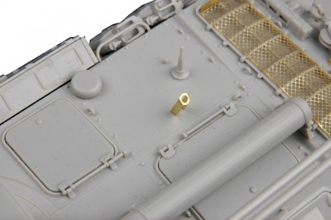 Model plastikowy BTR-60P BTR-60 PU 1/35 Trumpeter