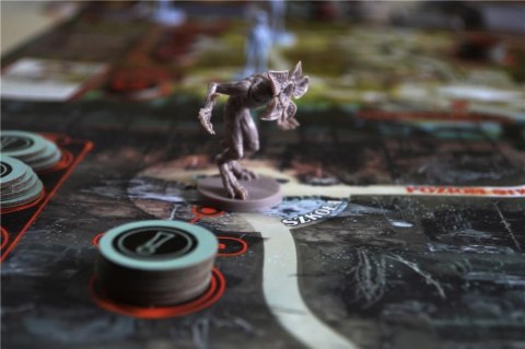 Gra Stranger Things Po drugiej Stronie (edycja polska) Portal Games