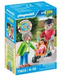 Zestaw figurek My Life 71613 Dziadkowie z wnukiem Playmobil