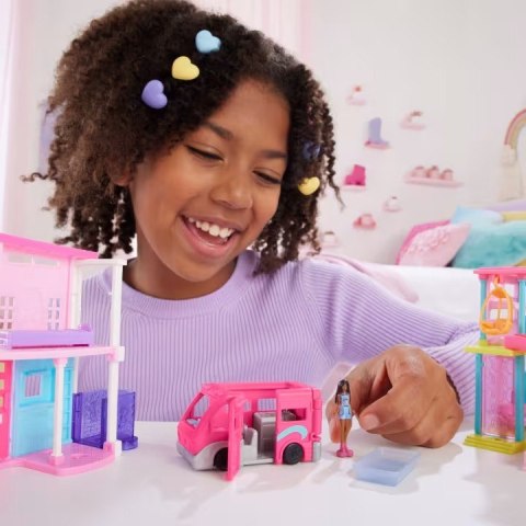 Pojazd Barbie Mini Barbieland, Kamper Mattel