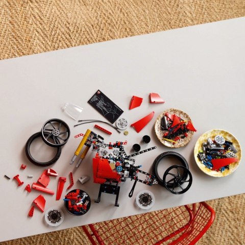 Klocki Technic 42202 Motocykl Ducati Panigale V4 S LEGO